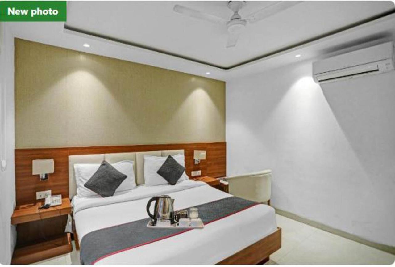 Hotel Wowstops-Clark Near Delhi Airport Nowe Delhi Zewnętrze zdjęcie